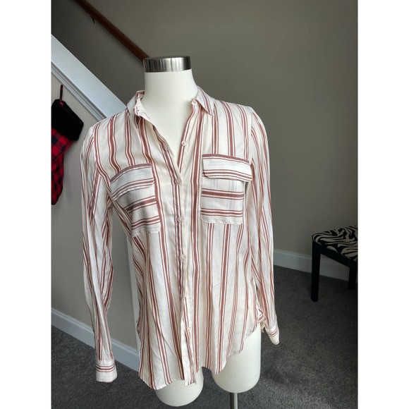 Express cream/brown "the city" button down top, size XS - Picture 7 of 10